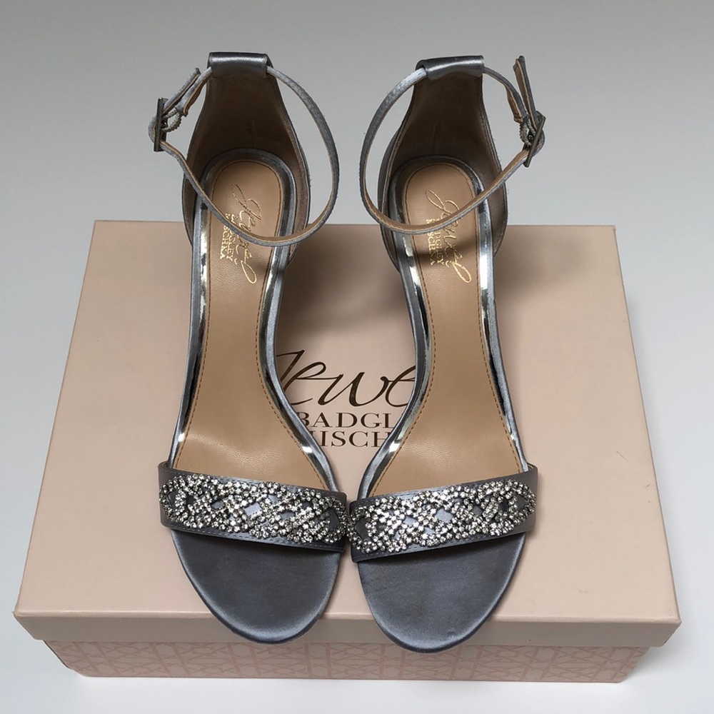 Jewel Badgley Mischka Alana Heels